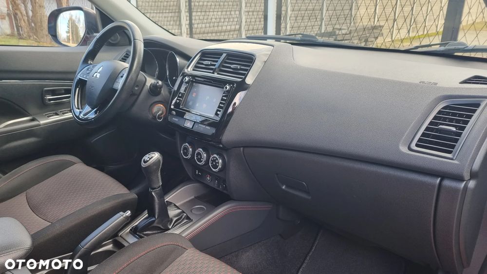 Mitsubishi ASX 1.6 2WD Intense - 14