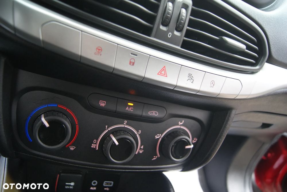 Fiat Tipo 1.4 T-Jet 16v Pop - 25