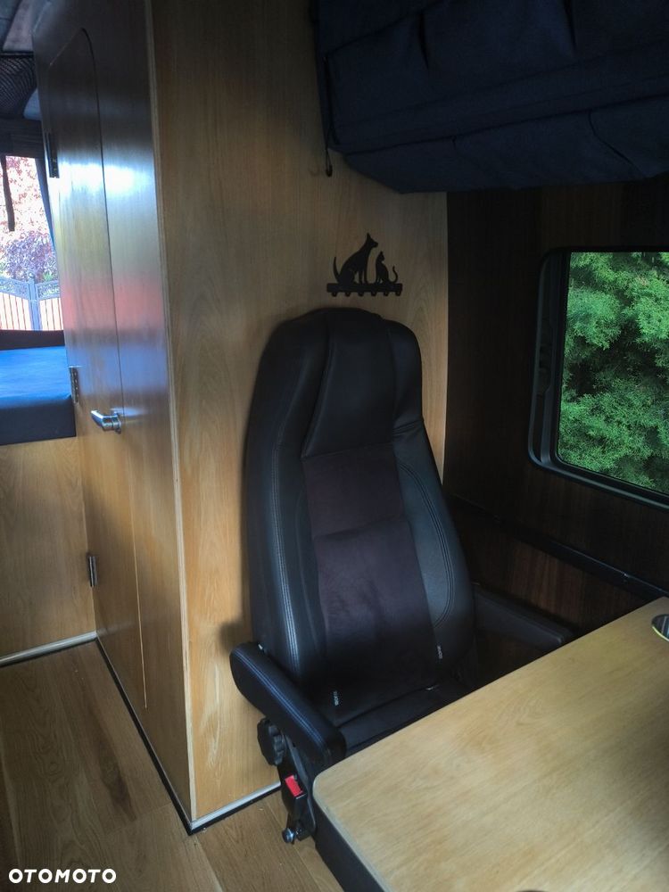 Mercedes-Benz Sprinter 4x4 - 26
