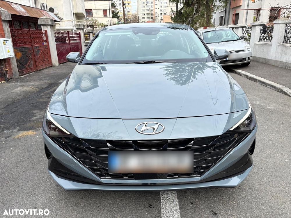 Hyundai Elantra 1.6 l 123 CP CVT Highway - 5