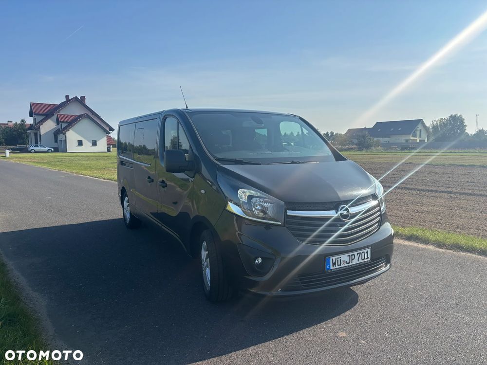 Opel Vivaro - 2