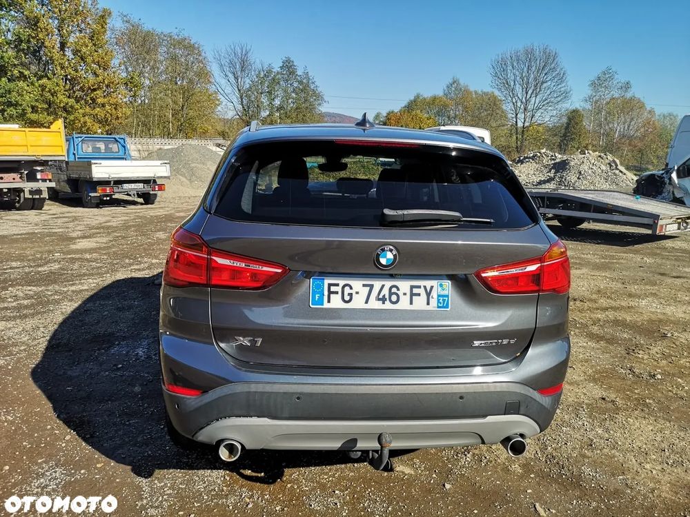 BMW X1 sDrive18d Advantage sport - 5