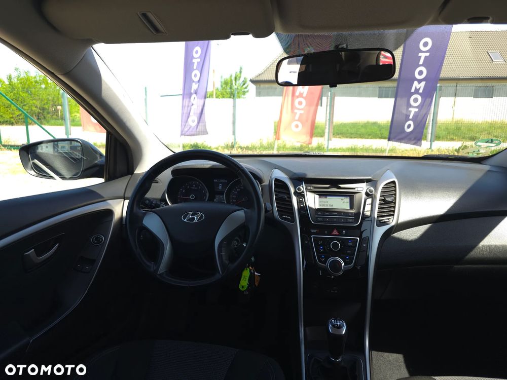Hyundai i30 blue 1.4 Classic - 30