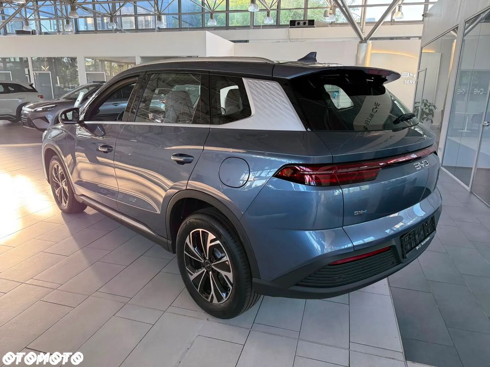 BYD Sealion 5 - 5