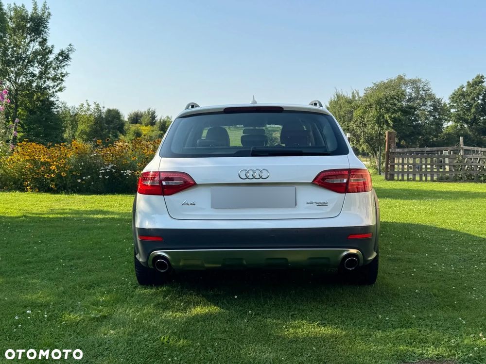 Audi A4 Allroad 2.0 TFSI Quattro S tronic - 4