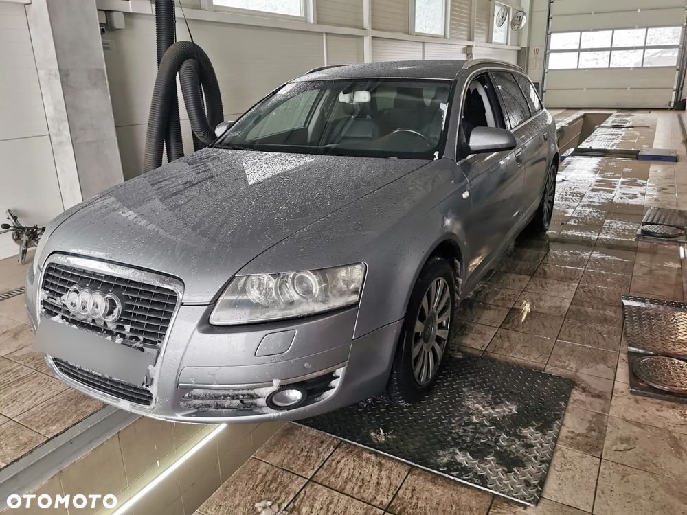 Audi A6 Avant 3.2 FSI Quattro Tiptronic - 8