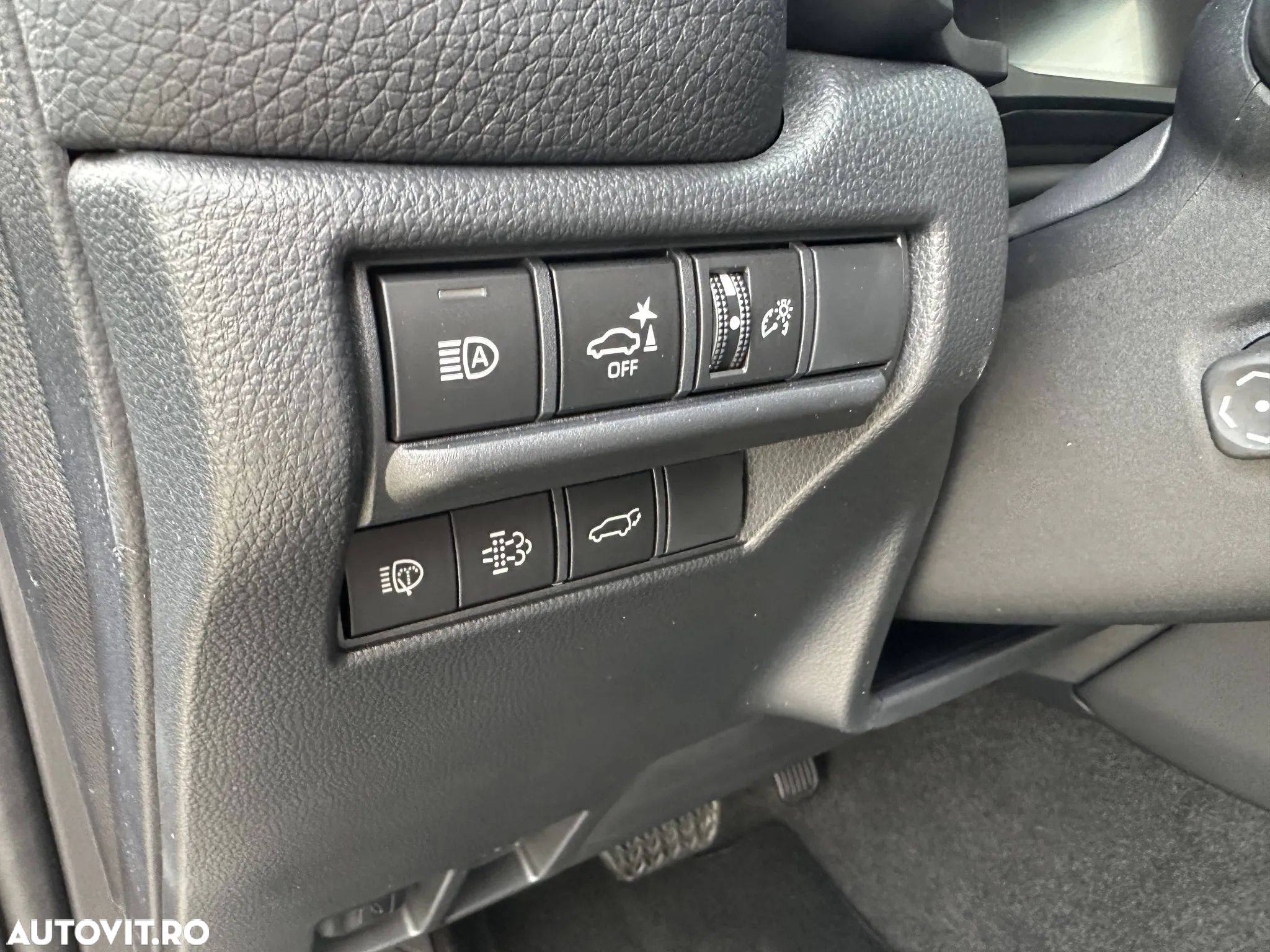 Toyota Land Cruiser 250 2.8l D-4D 204 CP A/T 7 locuri Executive - 26