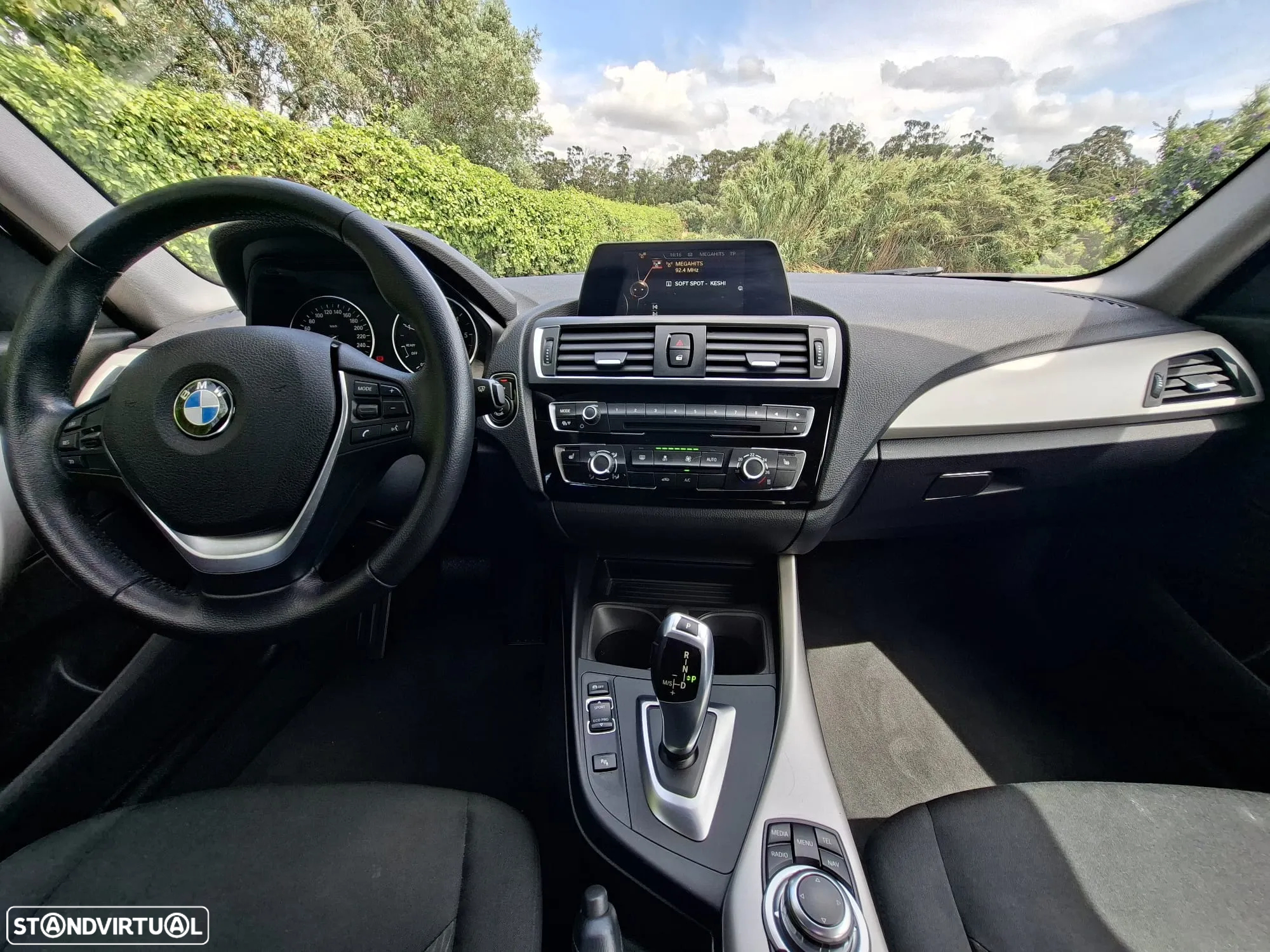 BMW 116 d Aut. Luxury Line - 31