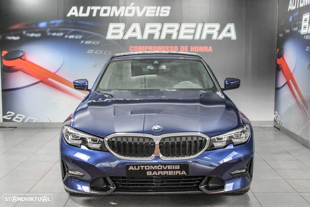 BMW 318 d Line Sport - 21