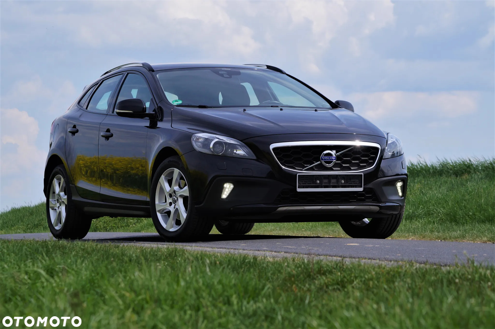 Volvo V40 Cross Country - 3