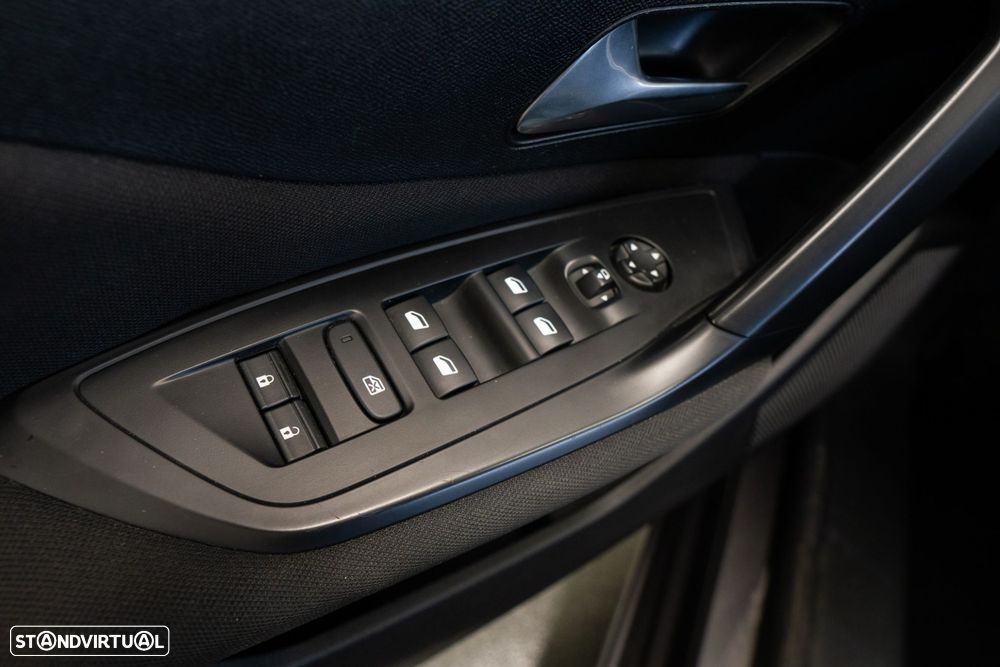 Peugeot 308 1.5 BlueHDi Allure EAT8 - 15