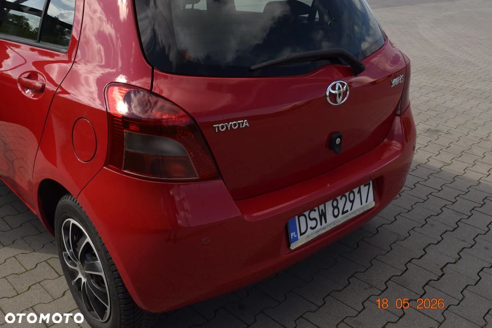 Toyota Yaris - 17