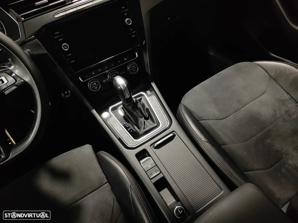 VW Arteon 2.0 TDI Elegance DSG - 41