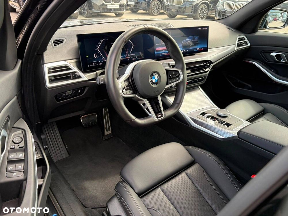 BMW Seria 3 318i M Sport - 12