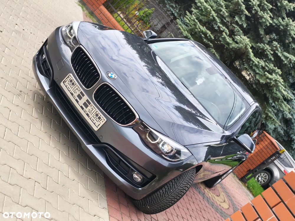 BMW 3GT 318d Business Edition - 3