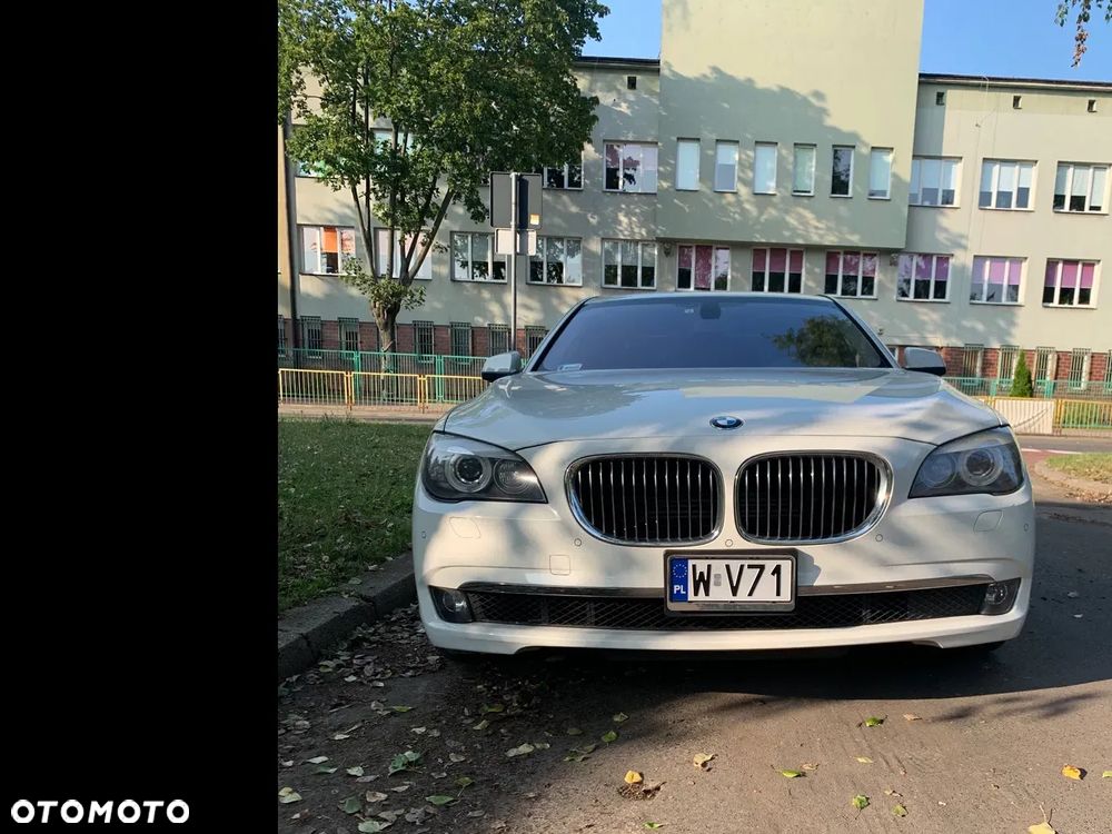 BMW Seria 7 - 2