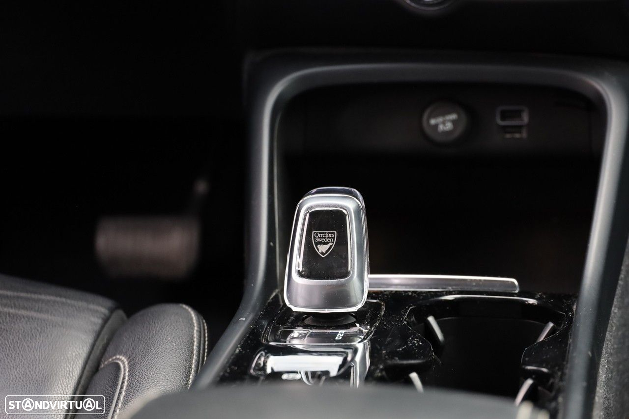 Volvo XC 40 1.5 T5 PHEV Inscription - 18