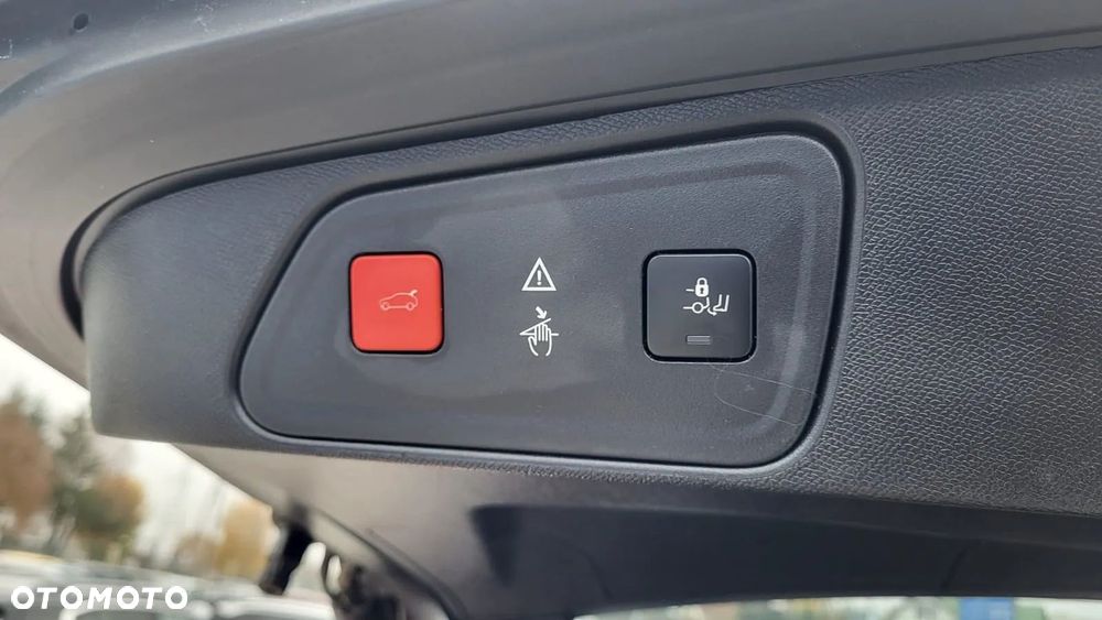 Peugeot 3008 BlueHDi 180 Stop & Start EAT8 GT - 29