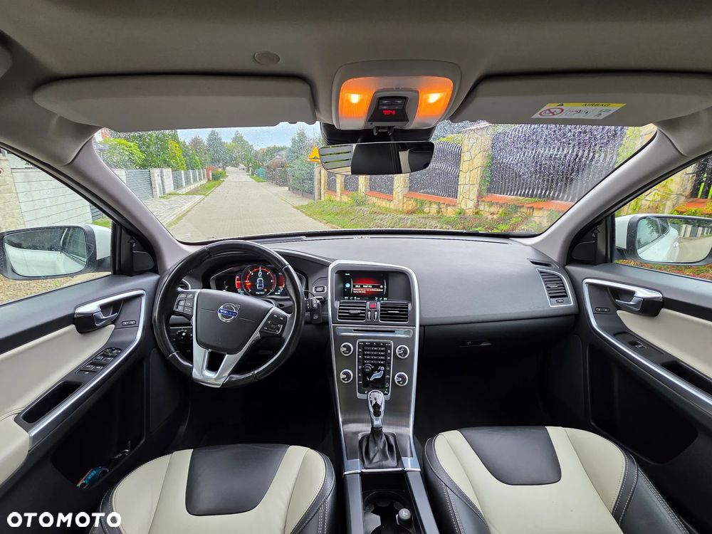 Volvo XC 60 D5 AWD Summum - 20