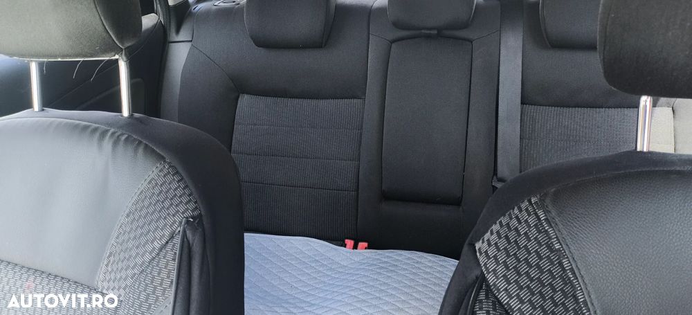 Ford Mondeo 2.0 TDCI Titanium - 13