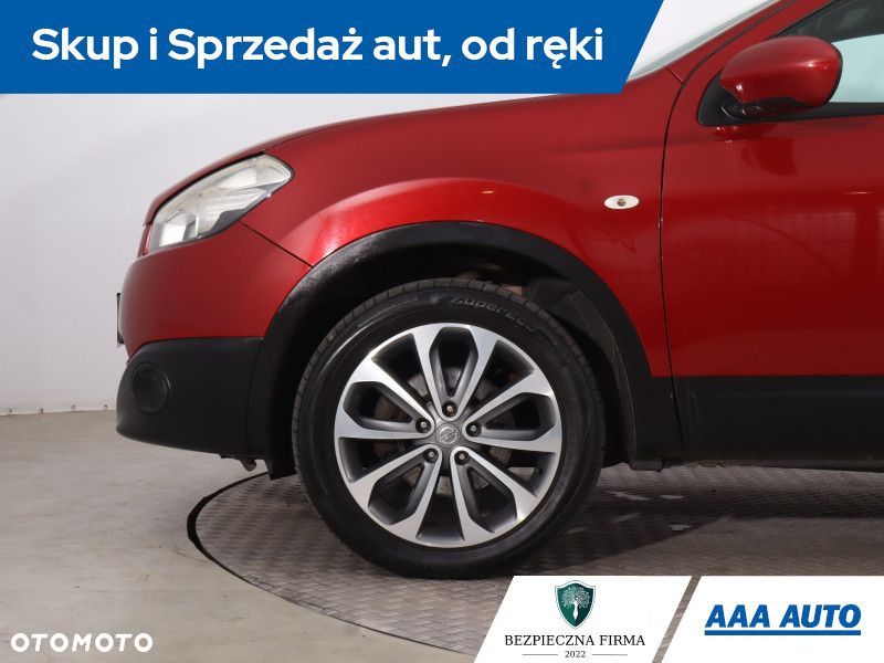 Nissan Qashqai - 15