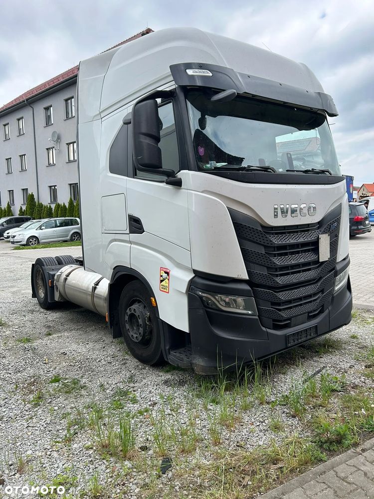 Iveco S-WAY - 2