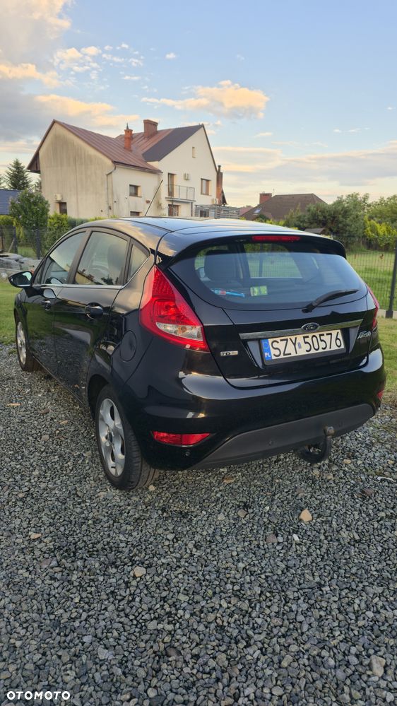 Ford Fiesta - 3