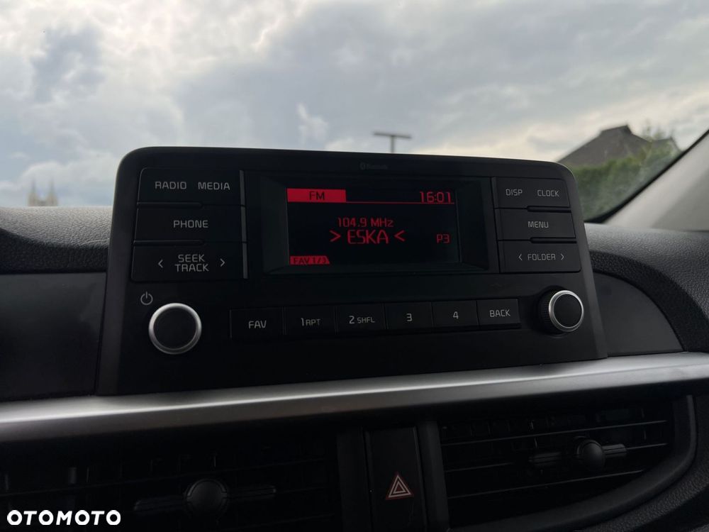 Kia Picanto 1.0 M - 16