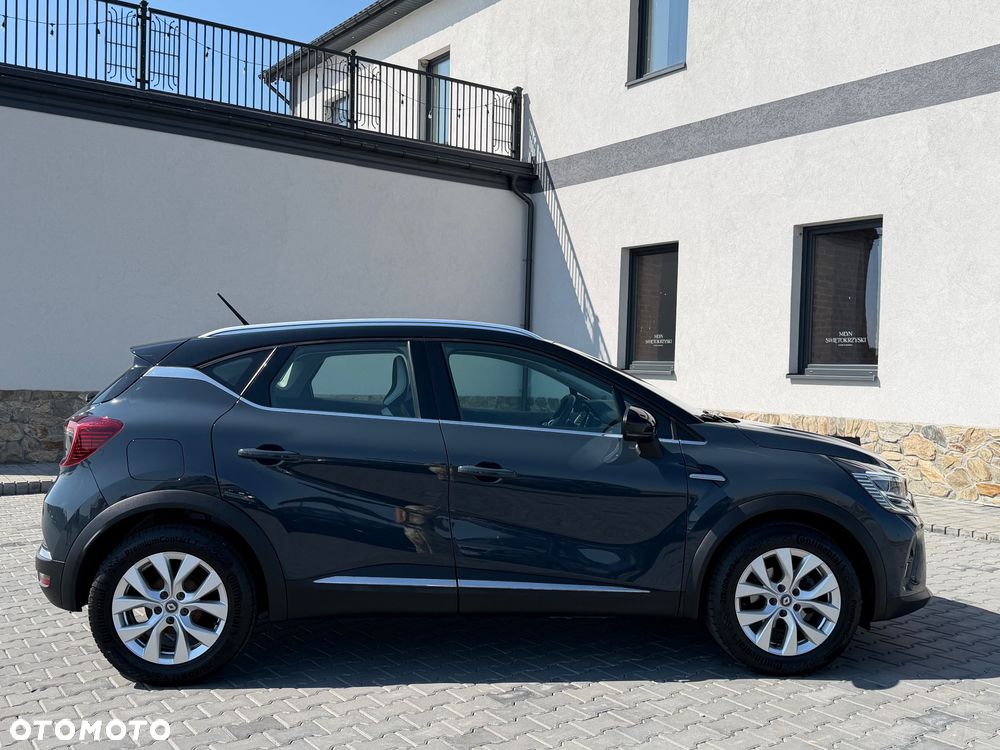 Renault Captur - 22