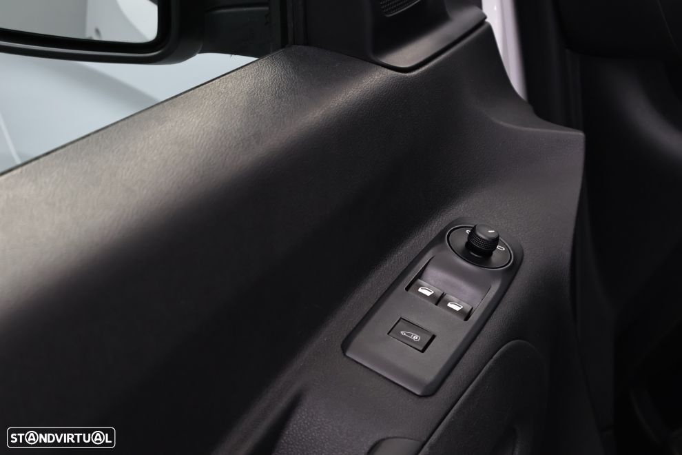 Fiat Doblo 1.5 BlueHDi - 22