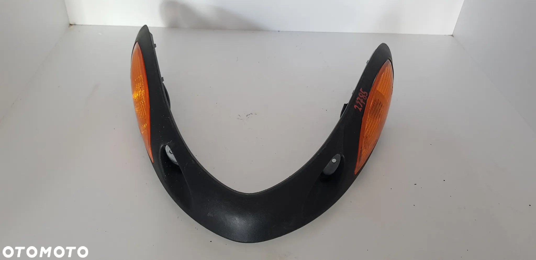 YAMAHA cygnus 125 Nosek Czaszy - 3