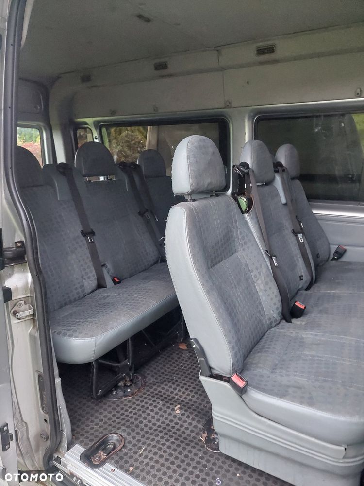 Ford Transit 300L Trend - 7