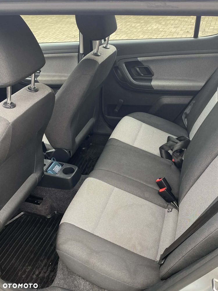 Skoda Fabia 1.6 TDI DPF Active - 11