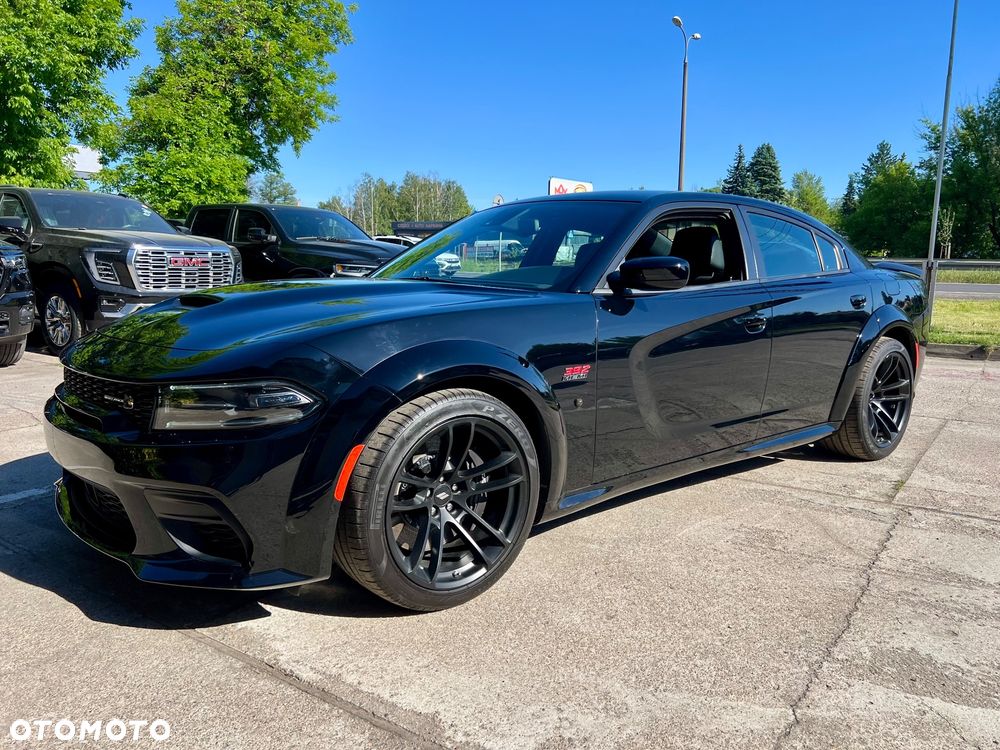 Dodge Charger 6.4 Scat Pack Widebody - 9