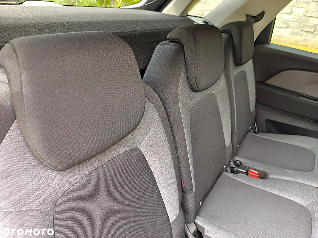 Citroën C4 Picasso PureTech 130 Stop&Start EAT6 SELECTION - 23