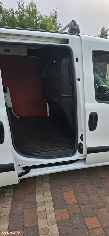 Opel Combo D Van - 23