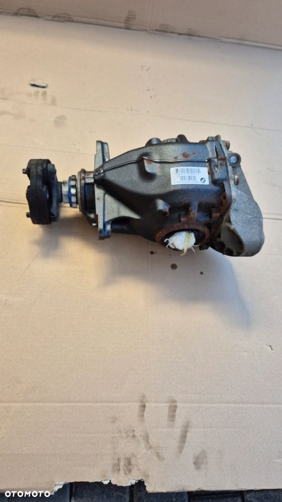 8485723 BMW M140 M140IX F20 F21 F30 F31 F36 MOST TYLNI DYFERENCJAŁ 2.81 JAK NOWY 33TYŚ KM GWARANCJA  8485723 - 2
