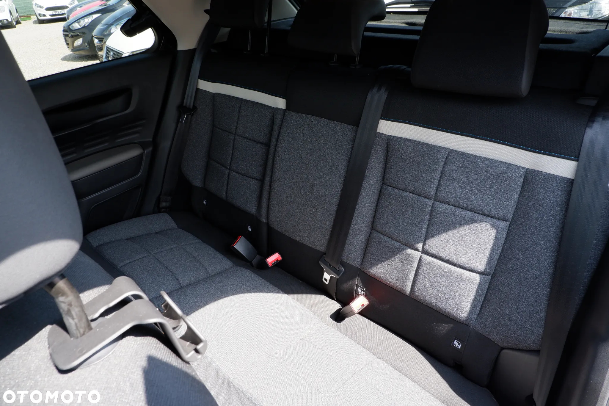 Citroën C4 Cactus Pure Tech 110 Stop&Start EAT6 Selection - 31