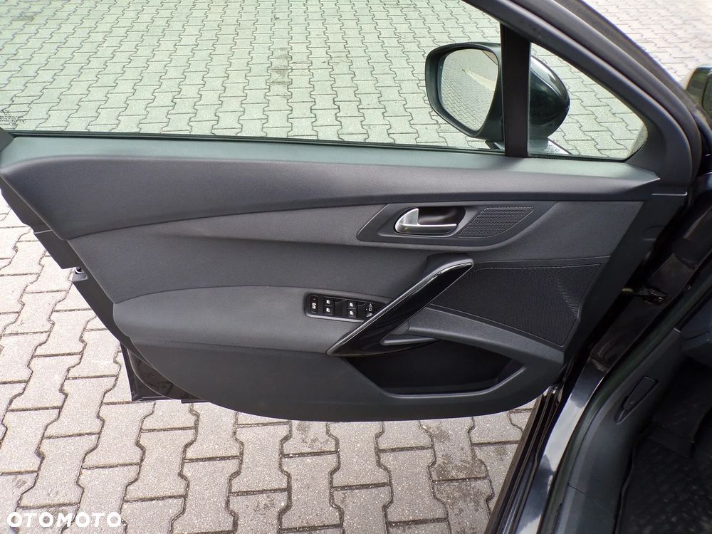 Peugeot 508 155 THP Active - 17