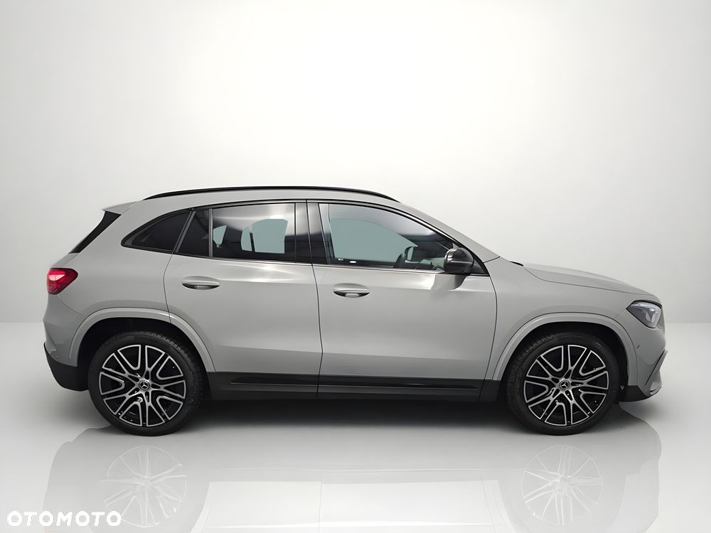 Mercedes-Benz GLA 200 mHEV AMG Line 7G-DCT - 4