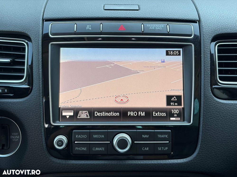 Volkswagen Touareg 3.0 V6 TDI BMT Terrain Tech - 18