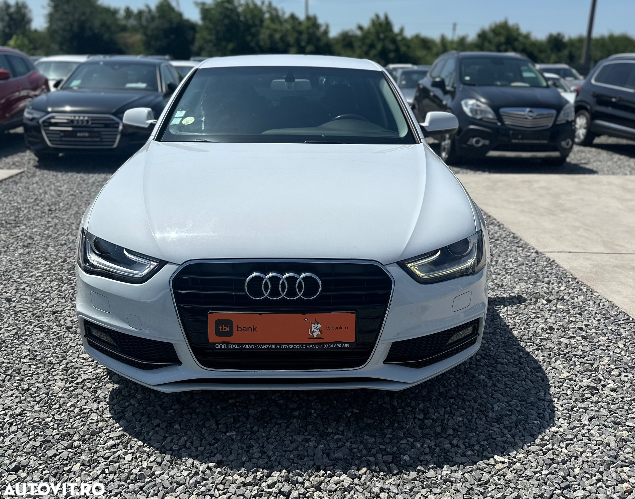 Audi A4 Avant 2.0 TDI DPF clean diesel multitronic Ambition - 2