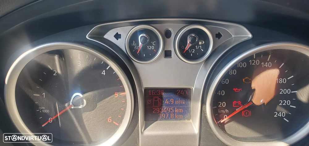 Ford Focus SW 1.6 TDCi Titanium - 3