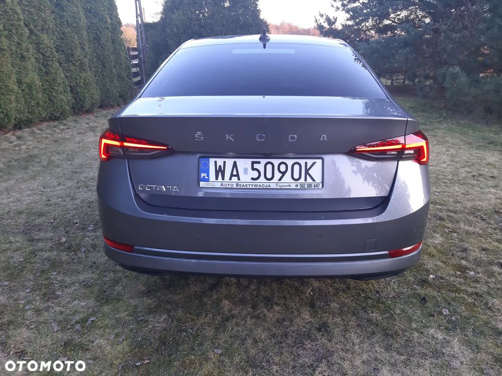 Skoda Octavia 1.5 TSI ACT Ambition - 8