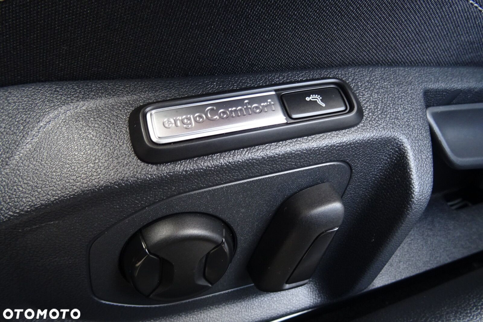 Volkswagen Arteon 2.0 TDI R-Line DSG - 14