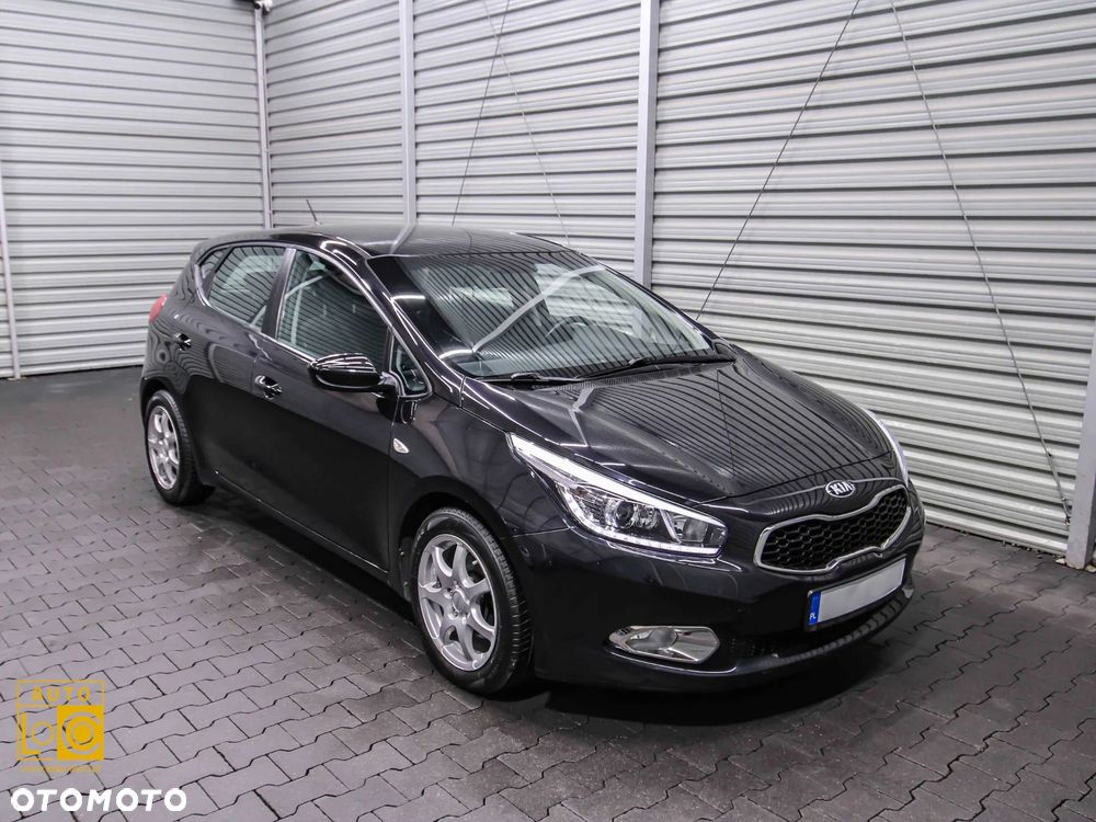 Kia Ceed Cee'd 1.6 GDI M - 6