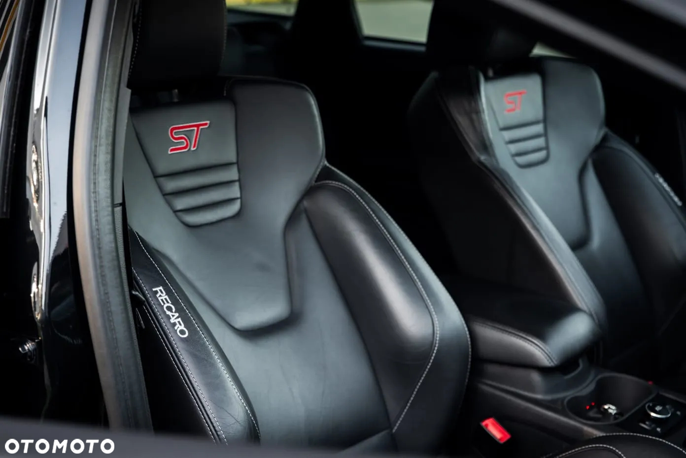 Ford Focus 2.0 EcoBoost ST mit Leder-Sport-Paket - 21