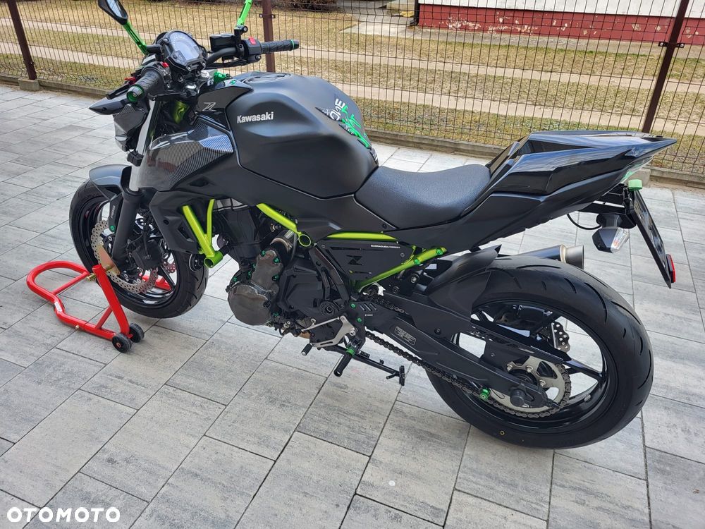 Kawasaki Z 650 - 11
