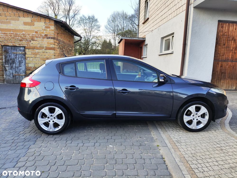 Renault Megane 1.6 16V 100 Authentique - 5