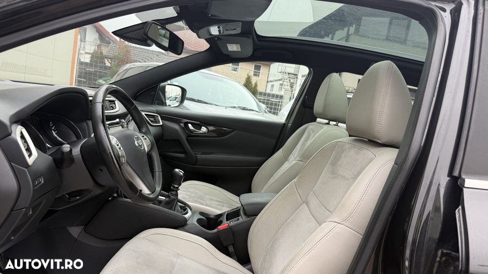 Nissan Qashqai - 12